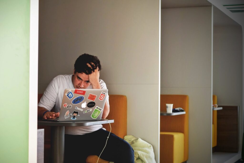 A stressful environment can mitigate the effectiveness of antidepressants, a new study suggests.