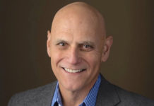 Steven C. Hayes – A Liberated Mind: How to Pivot Toward What Matters