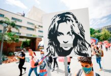 Abuse Allegations Against Britney Spears’ Former Psychiatrist Unlikely to End Conservatorship, Experts Say