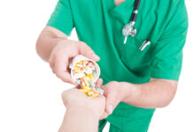 Service Users Report Psychiatric Professionals as the Least Helpful Factor in Quitting Antipsychotics