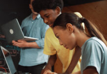 Students Need “Pockets of Humanity” in a Harmful System, Study Finds