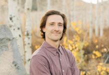 A Therapist Navigating Antidepressant Withdrawal: Nelson Lee on the Power of the Present Moment