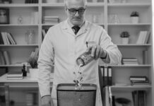 Antipsychotics Do Not Provide a Clinically Meaningful Benefit Over the Short-Term: A Review of the Evidence