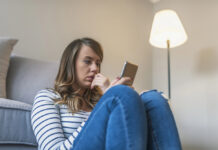 Less Screen, More Sleep: Cutting Smartphone Use Lifts Mood and Lowers Stress